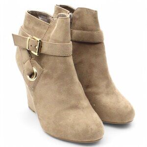 Rebel by Zigi Womens Keylie Almond Toe Ankle Fashion Boots